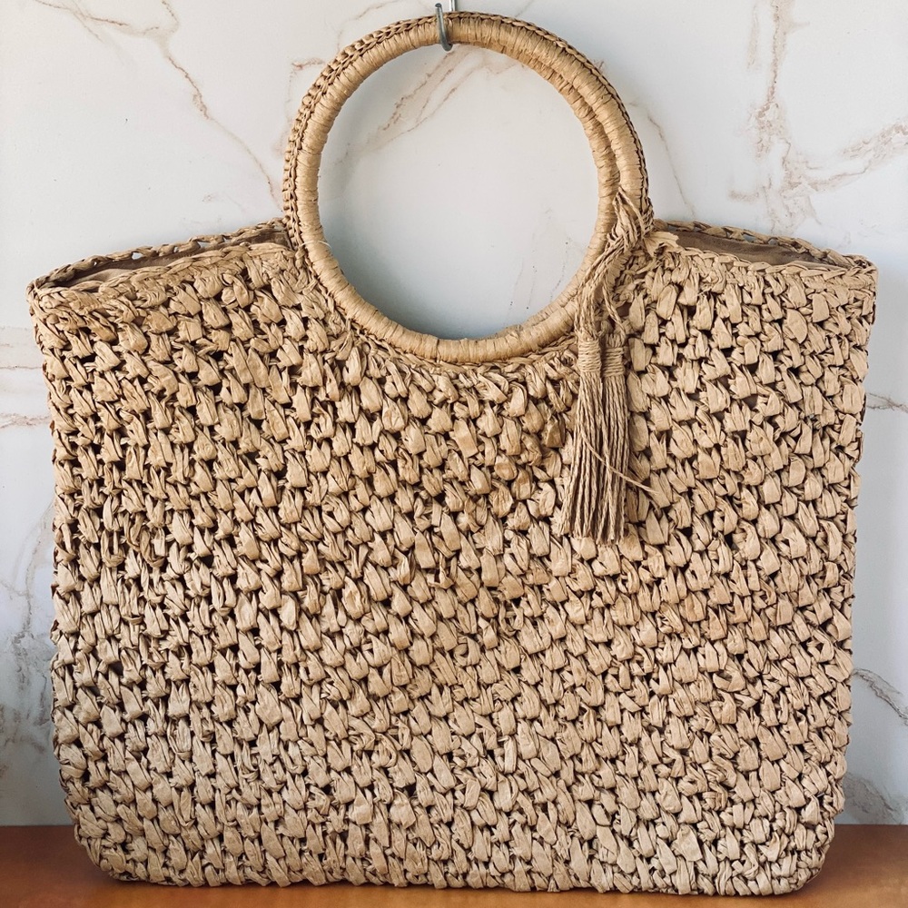 Straw Handbag - Picture 4 of 10